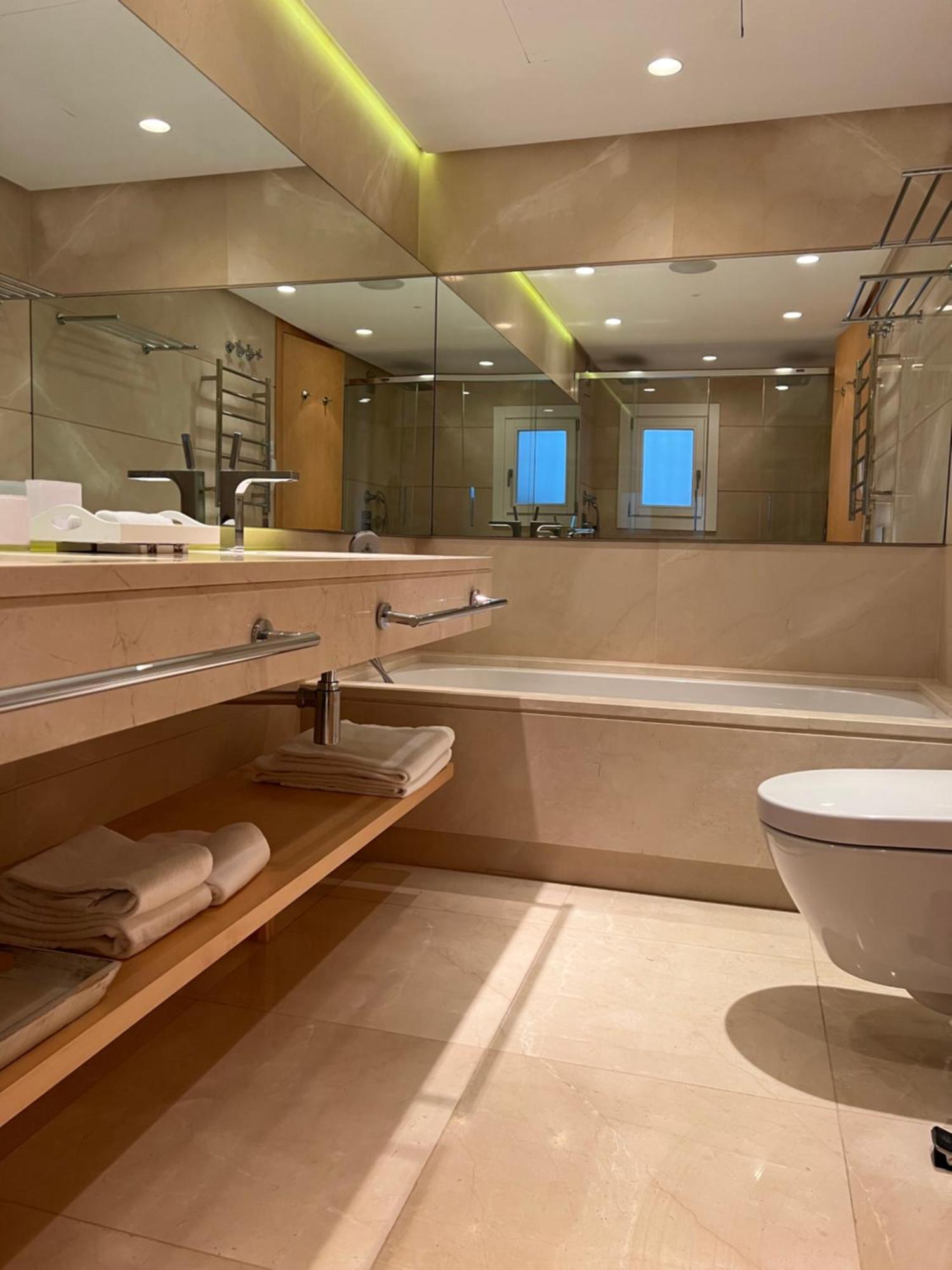 Apartment Luxury In Puente-romano *
