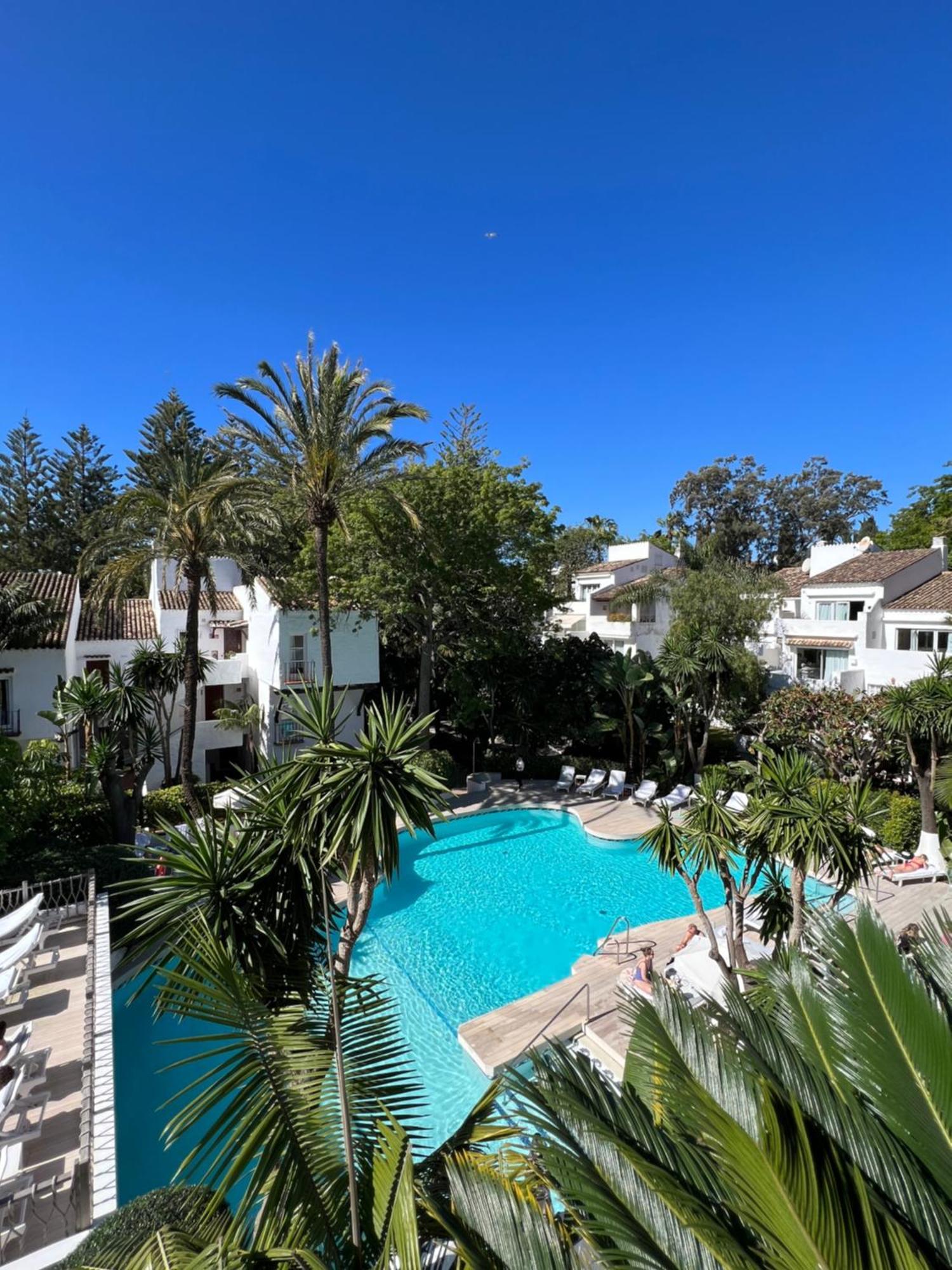 Apartment Luxury In Puente-romano